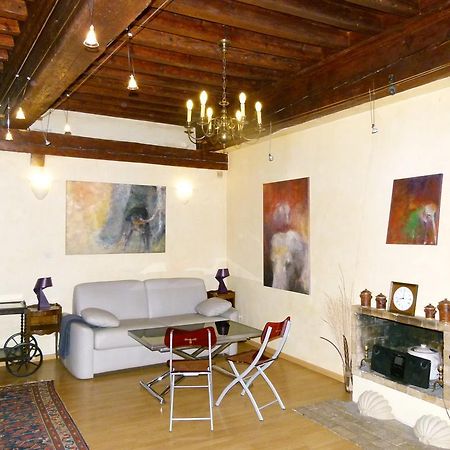 Ferienwohnung Vieux Lyon Cour Renaissance Zimmer foto