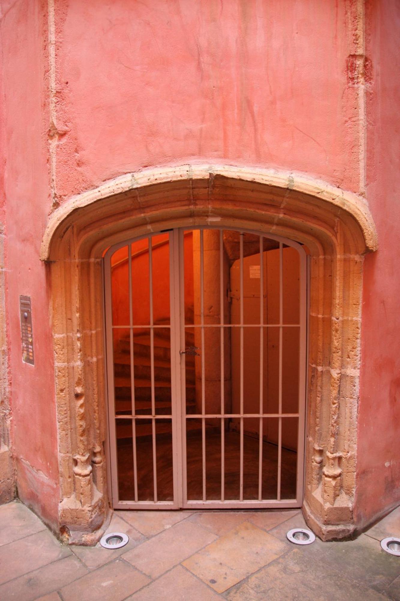 Ferienwohnung Vieux Lyon Cour Renaissance Exterior foto